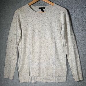 Aqua Cashmere High Low Ivory White Polka Dot Sweater Women's Medium Crew Neck